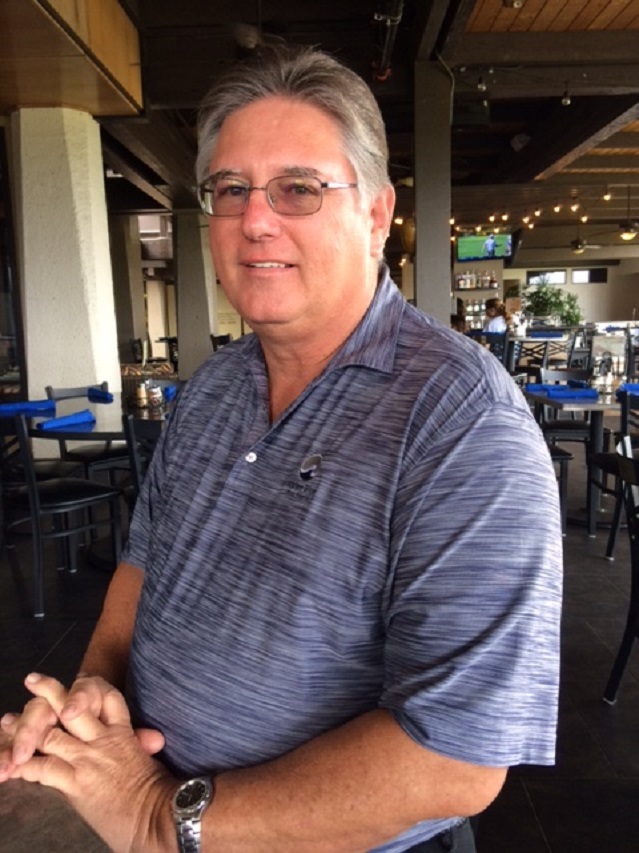 Manager Barry Halle.